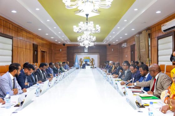 𝐖𝐀𝐑-𝐒𝐀𝐗𝐀𝐀𝐅𝐀𝐃𝐄𝐄𝐃: 𝗦𝗼𝗼𝗺𝗮𝗮𝗹𝗶𝘆𝗮 𝗼𝗼 𝗞𝘂 𝗕𝗶𝗶𝗿𝘁𝗮𝘆 𝗛𝗲𝘀𝗵𝗶𝗶𝘀𝗸𝗮 𝗕𝗶𝘆𝗮𝗵𝗮 𝗤𝗮𝗿𝗮𝗺𝗮𝗱𝗮 𝗠𝗶𝗱𝗼𝗼𝗯𝗮𝘆 (𝟭𝟵𝟵𝟮): 𝗧𝗮𝗹𝗹𝗮𝗮𝗯𝗼 𝗧𝗮𝗮𝗿𝗶𝗶𝗸𝗵𝗶 𝗮𝗵 𝗼𝗼 𝗟𝗮𝗴𝘂 𝗫𝗼𝗼𝗷𝗶𝗻𝗮𝘆𝗼 𝗜𝗹𝗮𝗮𝗹𝗶𝗻𝘁𝗮 𝗞𝗵𝗲𝘆𝗿𝗮𝗮𝗱𝗸𝗮 𝗕𝗶𝘆𝗮𝗵𝗮 𝗶𝘆𝗼 𝗜𝘀𝗸𝗮𝗮𝘀𝗵𝗶𝗴𝗮 𝗚𝗼𝗯𝗼𝗹𝗸𝗮